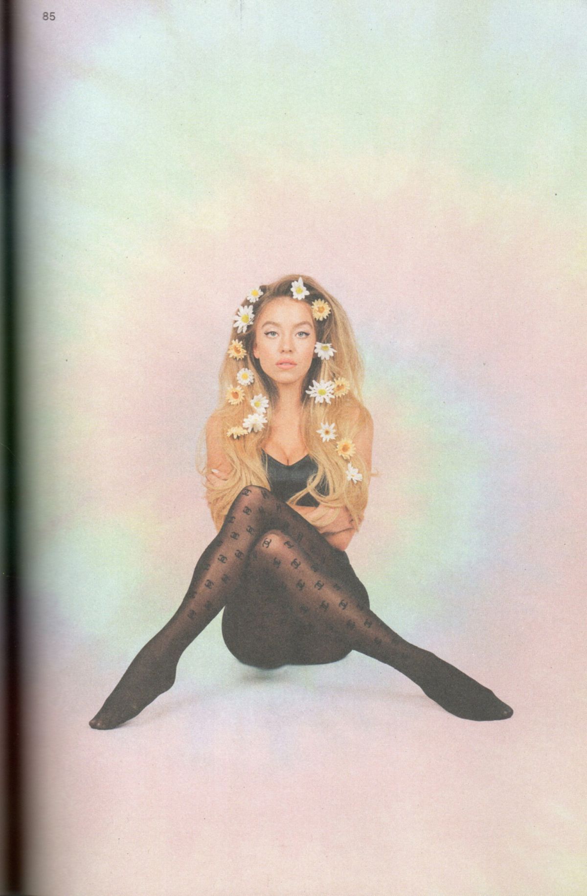 SYDNEY SWEENEY in Tmrw Magazine, Vol. 39 – 2021 (1200×1831)