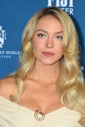 Sydney Sweeney in Vintage Cecil Chapman at Santa Barbara Film Festival 2026 — frame 16/86 (171×256)