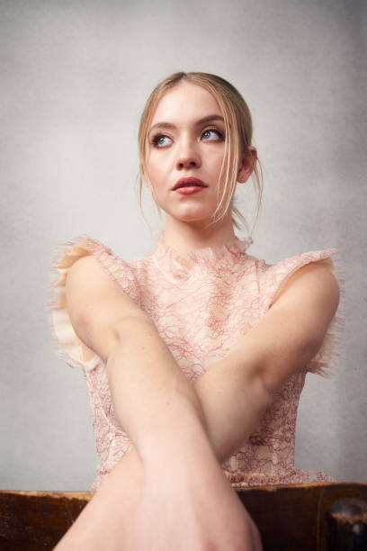 Sydney Sweeney of film 'Clementine' poses for a portrait during the 2019 Tribeca Film Festival at Spring Studio on April 28, 2019 in New York City (408×612)
