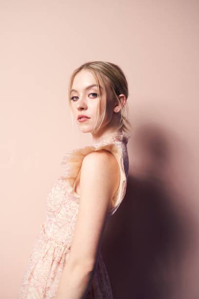 Sydney Sweeney of the film 'Clementine' poses for a portrait during the 2019 Tribeca Film Festival at Spring Studio on April 28, 2019 in New York City (408×612)
