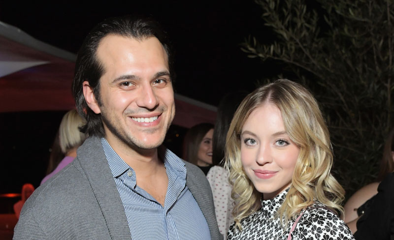 Sydney Sweeney Reunites with Ex Jonathan Davino After a Sneaky Moment to Seemingly Avoid Sighting — frame 14/40 (800×488)