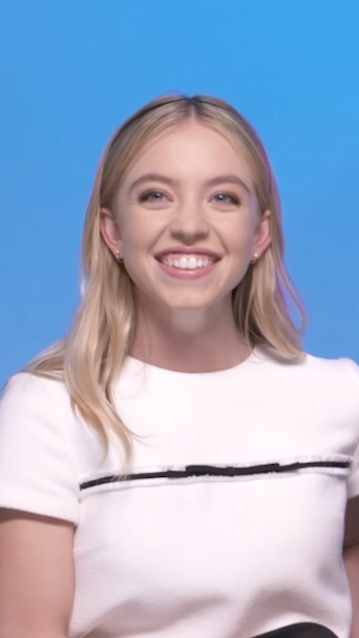 sydney, barbie and algee play two truths & a lie at instagram (720×1280)