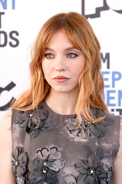 Sydney weeney attends the 2022 Film Independent Spirit Awards on March 06, 2022 in Santa Monica, California.